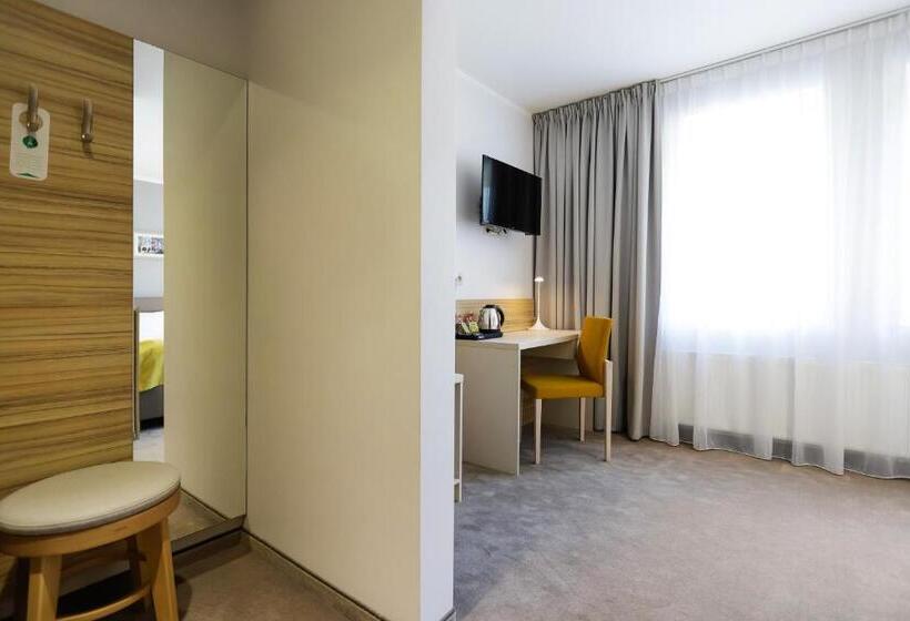 スタンダードルーム, Poznań West Hotel   Airport