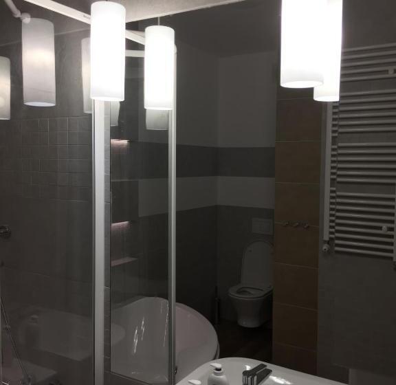 Апартаменты Deluxe 1 Спальня, Q Apartamenty