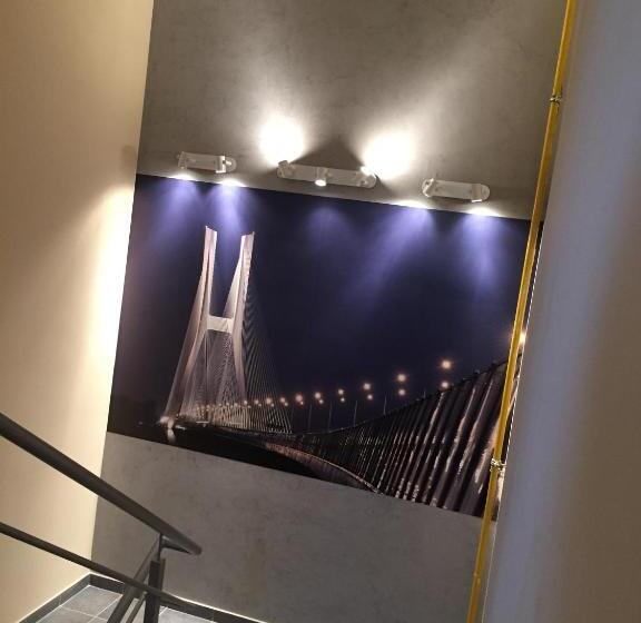 דירת חדר, Q Apartamenty