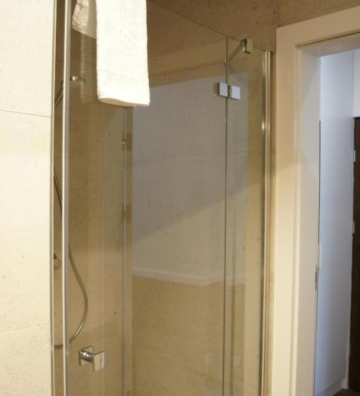 דירת חדר, Q Apartamenty