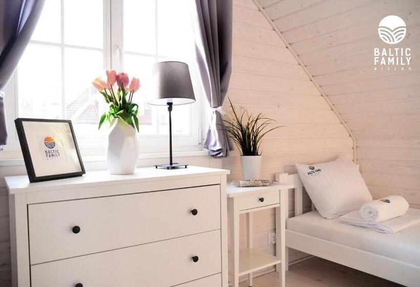 Дом 2 Спальни, Domki Baltic Family Basen Kidsclub Rowery