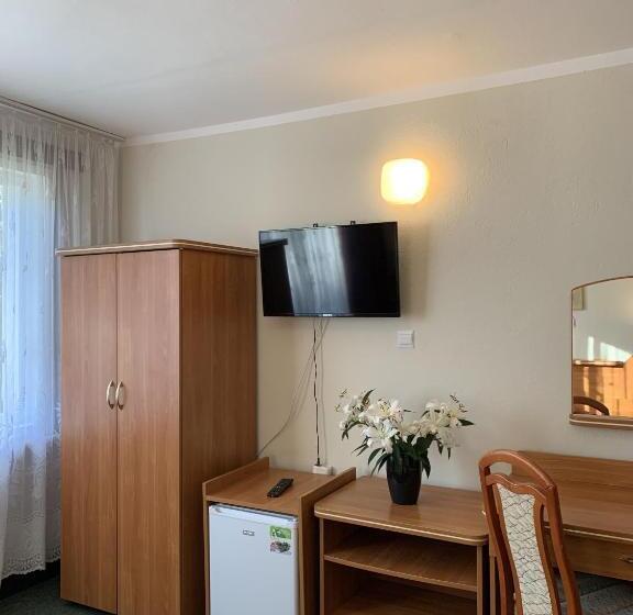 חדר סטנדרט לשלושה, Stanica Wodna Spychowo