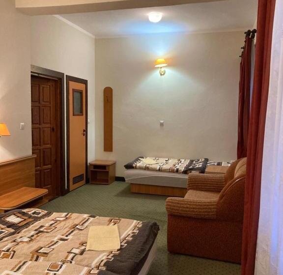 חדר סטנדרט לשלושה, Stanica Wodna Spychowo