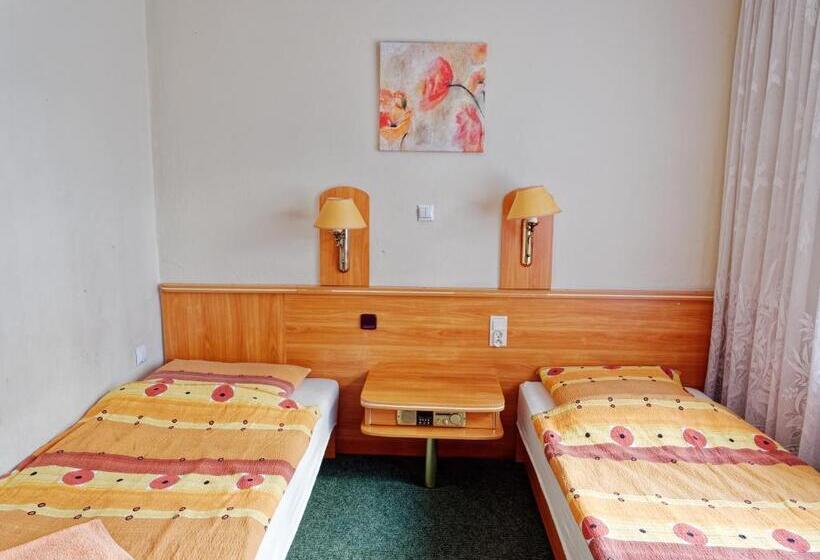 חדר סטנדרט לארבעה, Stanica Wodna Spychowo