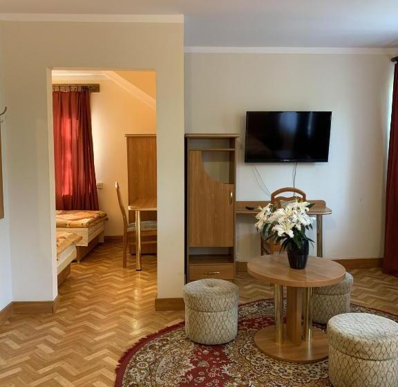 סוויטה משפחתית, Stanica Wodna Spychowo