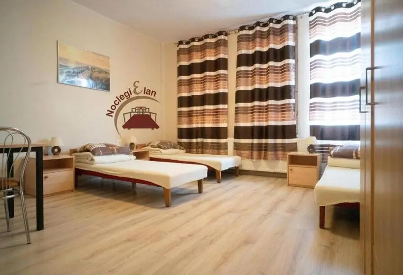 Standard Kolmen Hengen Huone, Noclegi Elan
