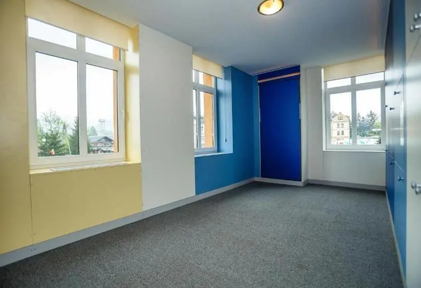 3-Bett-Standardzimmer, Elemels Planet