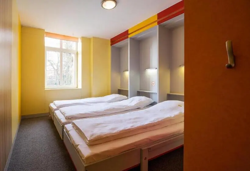 Standardzimmer (behindertengerecht), Elemels Planet