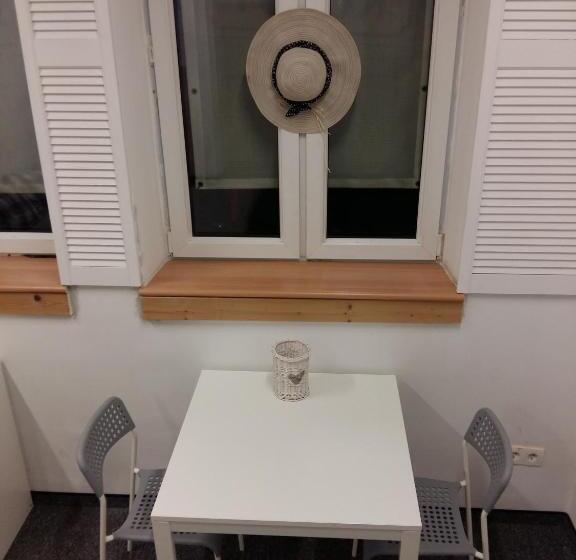 غرفة سوبيريور رباعية, Master Corner Apartment