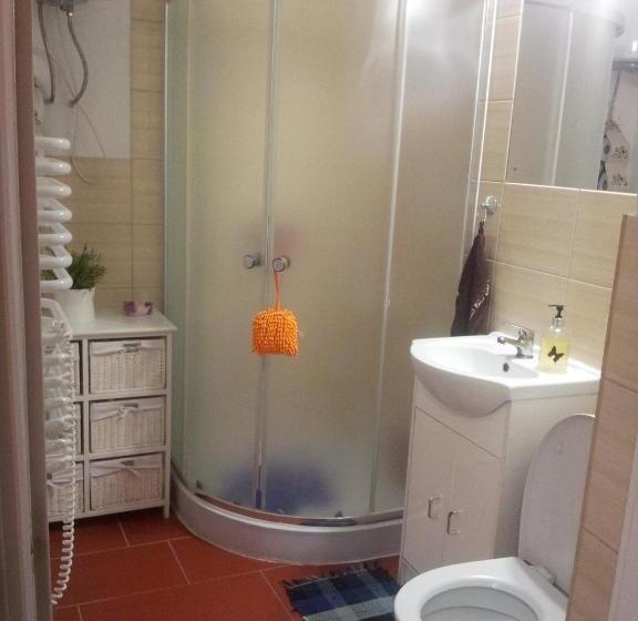 غرفة أساسية, Master Corner Apartment