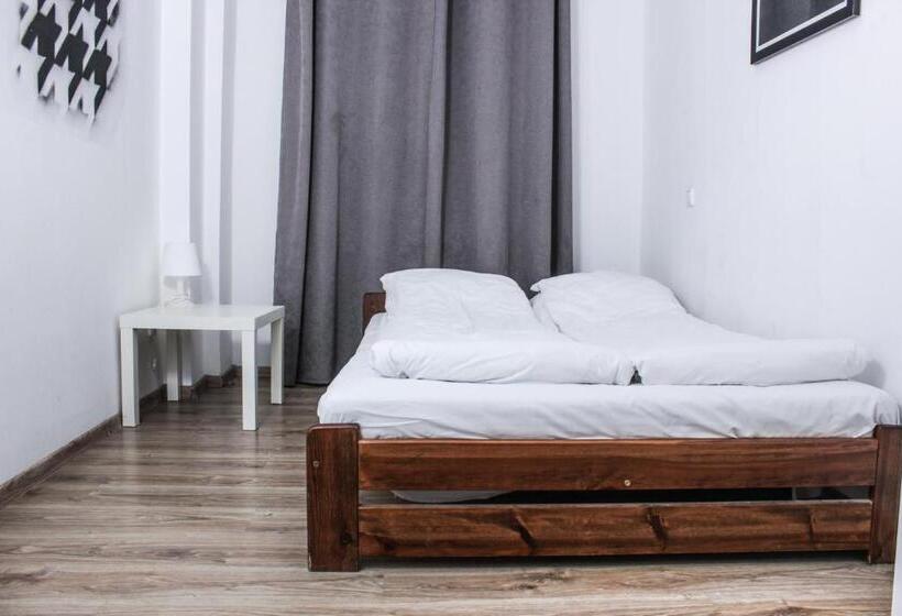 اتاق استاندارد, Pokoje Babina