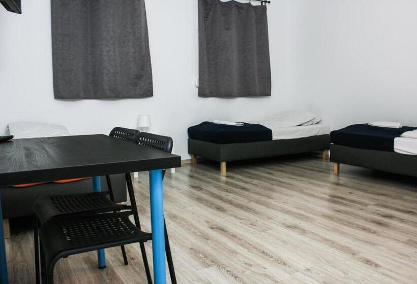 اتاق استاندارد یک نفره, Pokoje Babina