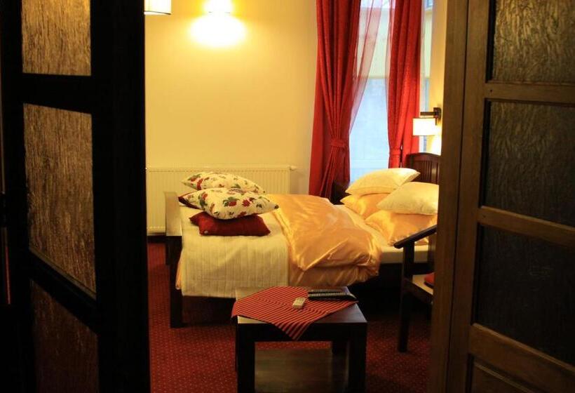 آپارتمان 1 خوابه, Polak