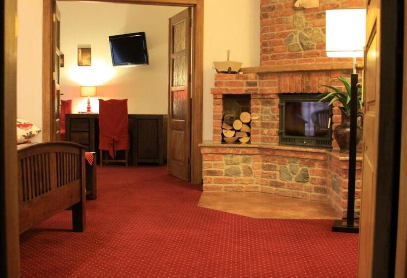 آپارتمان 1 خوابه, Polak