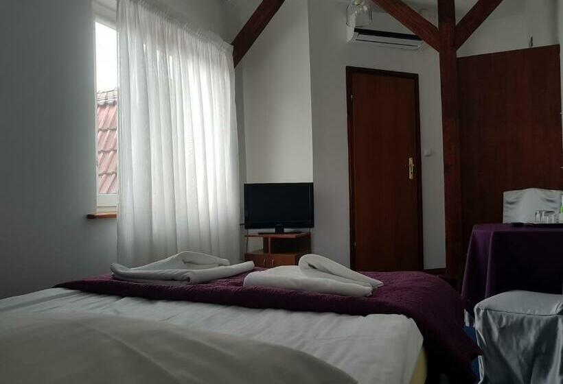 스탠다드 싱글 룸, Zajazd Pod Gwiazdami