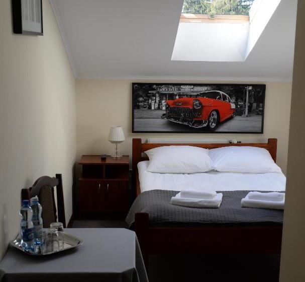 스탠다드 룸, Zajazd Pod Gwiazdami