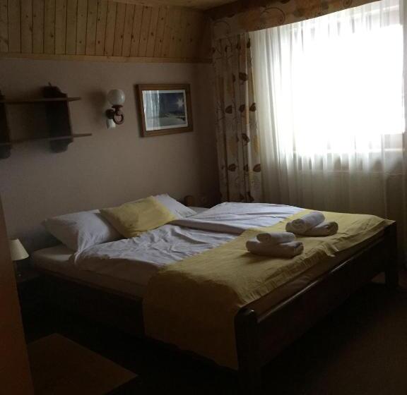 Номер Стандарт Трехместный, Aparthotel Pod Nosalem