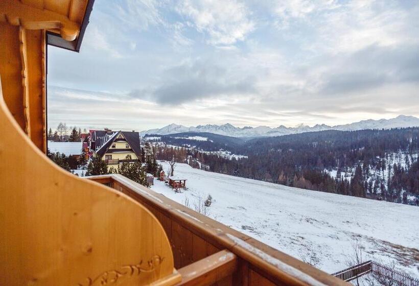 آپارتمان یک خوابه با دری مشترک که هال را جدا می کند., Górskie Wspomnienie