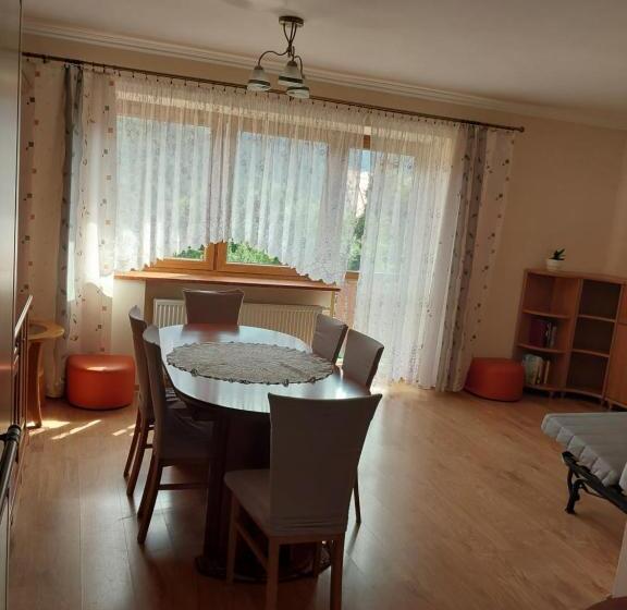 آپارتمان 1 خوابه با بالکن, Jaśminowe Ogrody