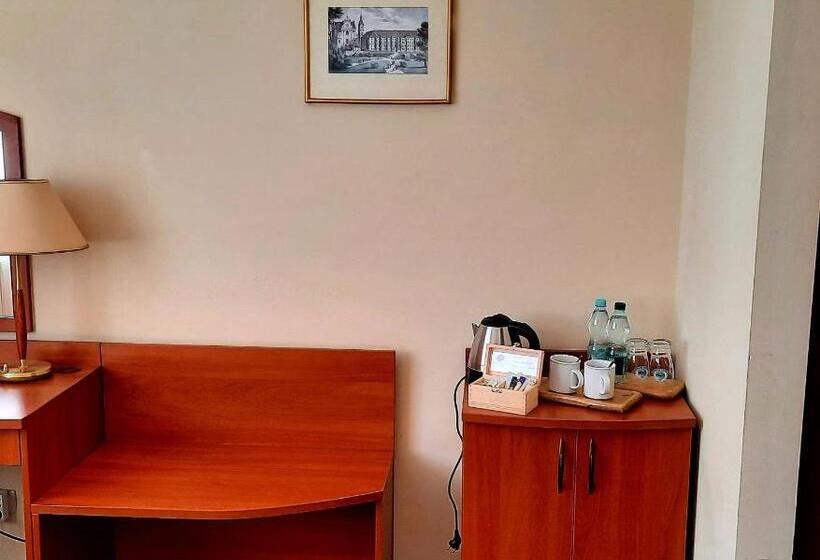 Номер Стандарт, Nasz Klub   Pokoje Gościnne