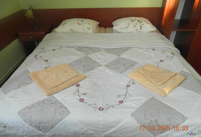 Апартаменты 1 Спальня, Stary Dom