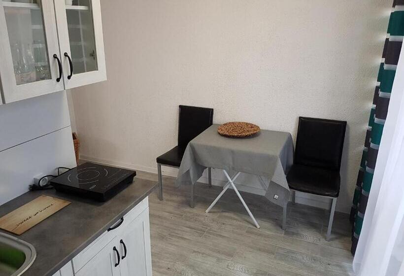 Апартаменты 2 Спальни, Willa Grafit