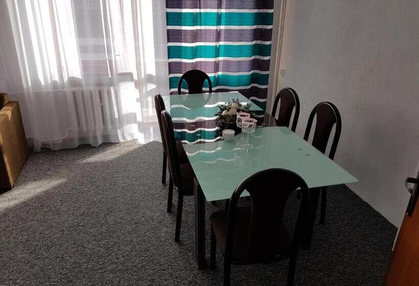 Апартаменты 2 Спальни, Willa Grafit