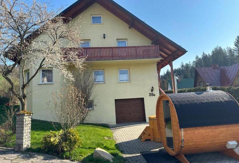 منزل غرفة نوم واحدة, Willa Larysa Agro