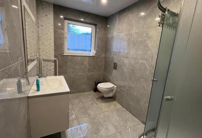 منزل غرفة نوم واحدة, Willa Larysa Agro