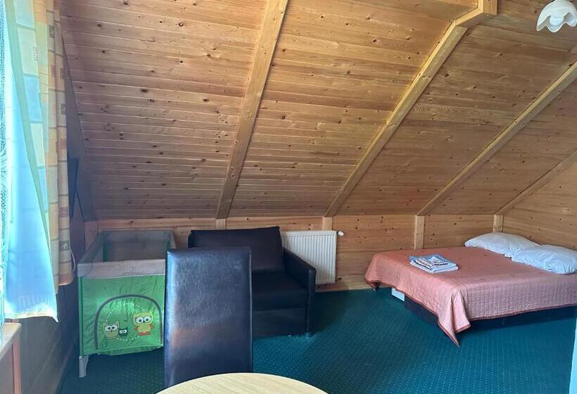 منزل 4 غرف نوم, Willa Larysa Agro