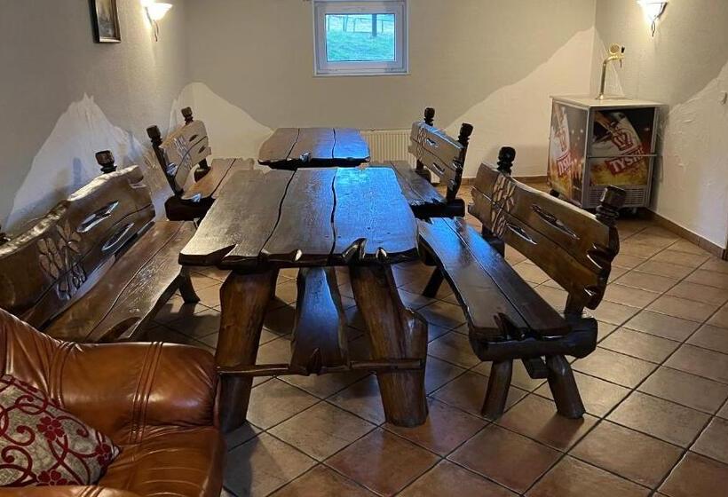 منزل غرفة نوم واحدة, Willa Larysa Agro