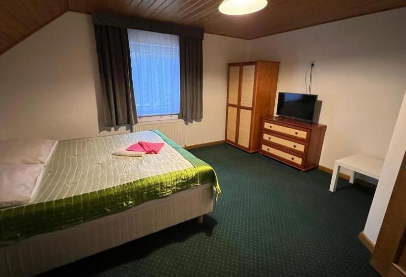 منزل غرفة نوم واحدة, Willa Larysa Agro