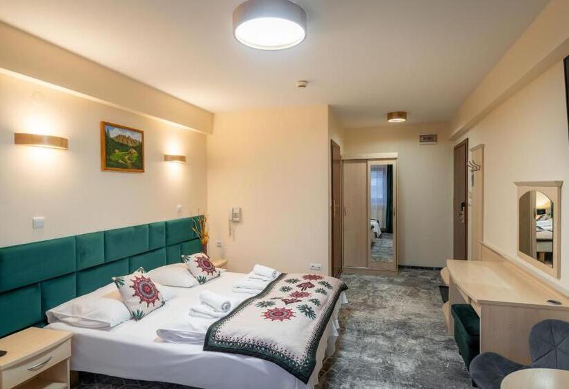 اتاق استاندارد سه نفره, Willa Monte Rosa