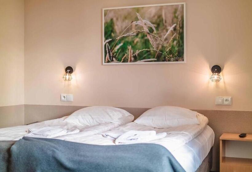 חדר סטנדרט לארבעה, Granada Pensjonat & Spa