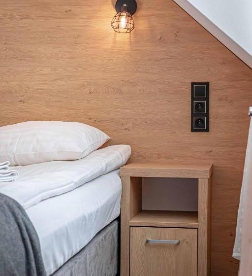 חדר קומפורט לשלושה, Granada Pensjonat & Spa