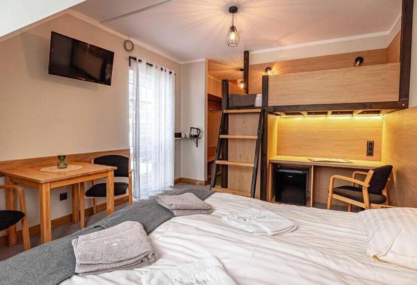 Трехместный Номер Комфорт, Granada Pensjonat & Spa