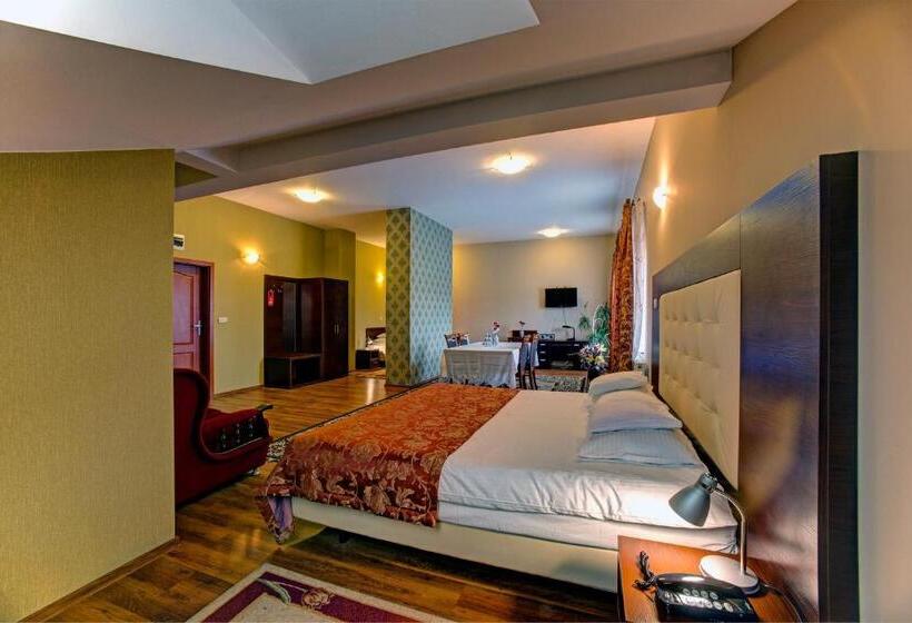 リバービュースタンダードルーム, I Restauracja Bona