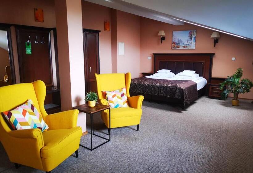 スーペリアファミリールーム, I Restauracja Bona