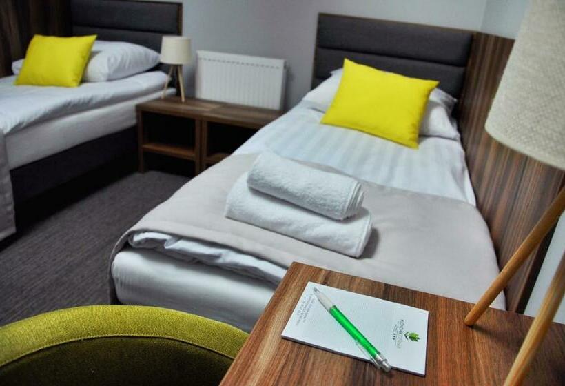 Номер Стандарт, Klondaik Corner