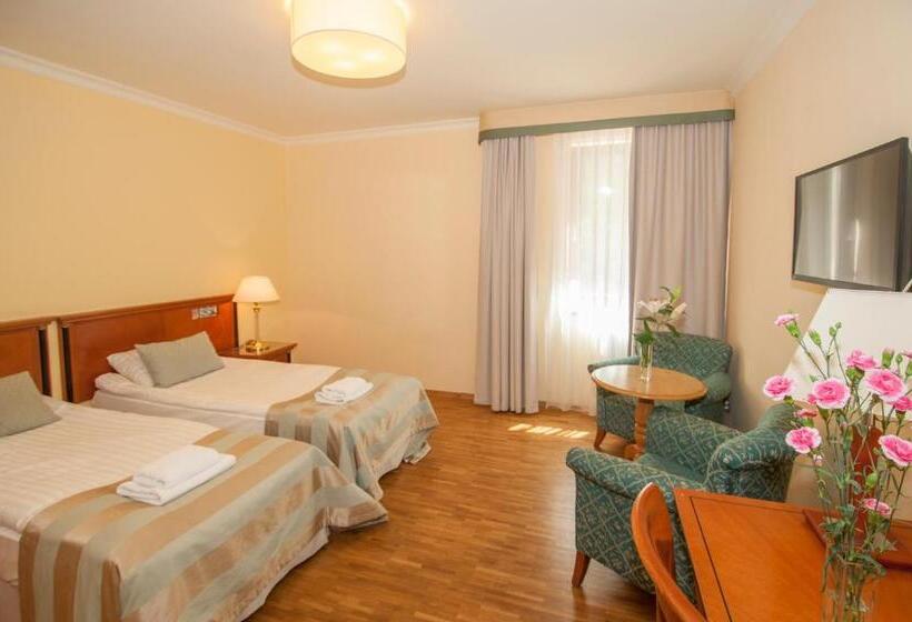 エコノミールーム, Mir Jan Spa