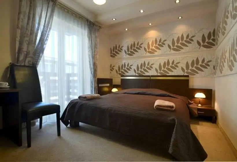 Standard-huone, Orlik