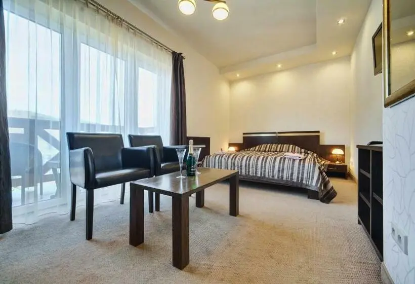 Standard-huone, Orlik