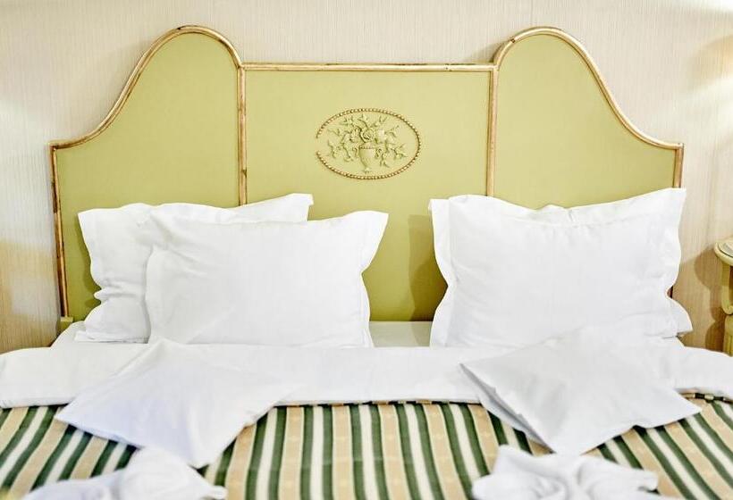 スーペリアールーム, Pałac Bażantarnia