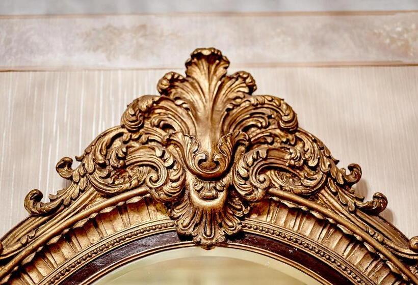 スーペリアールーム, Pałac Bażantarnia