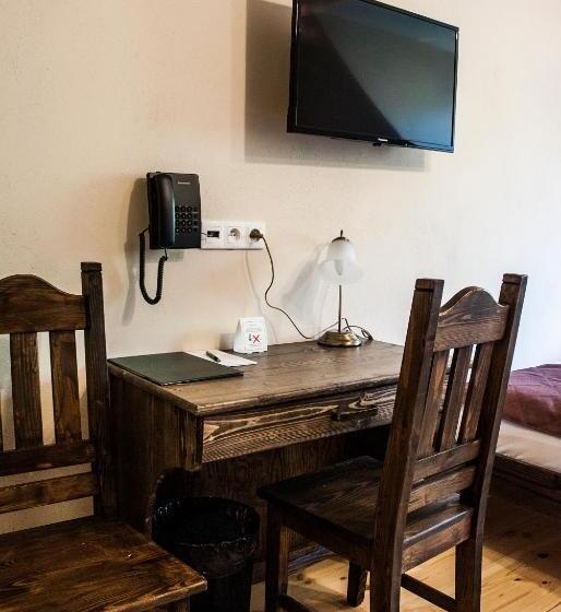 标准间, Pod Kogutkiem