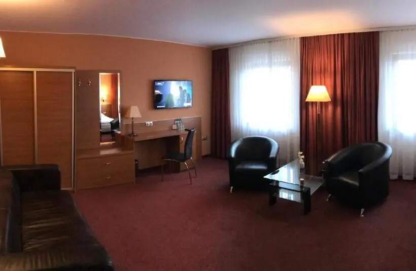 Deluxe-huone, Restauracja Willa Radwan