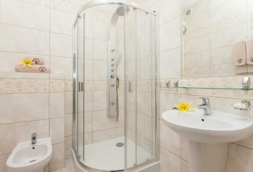 آپارتمان لوکس 1 خوابه, Robert's Port