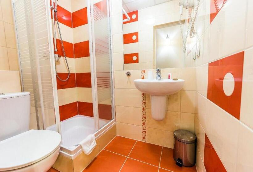 חדר סטנדרט, Tm