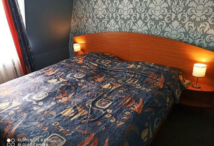 اتاق استاندارد, Motel Petro