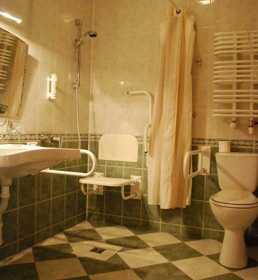 اتاق استاندارد برای معلولان, Motel Petro